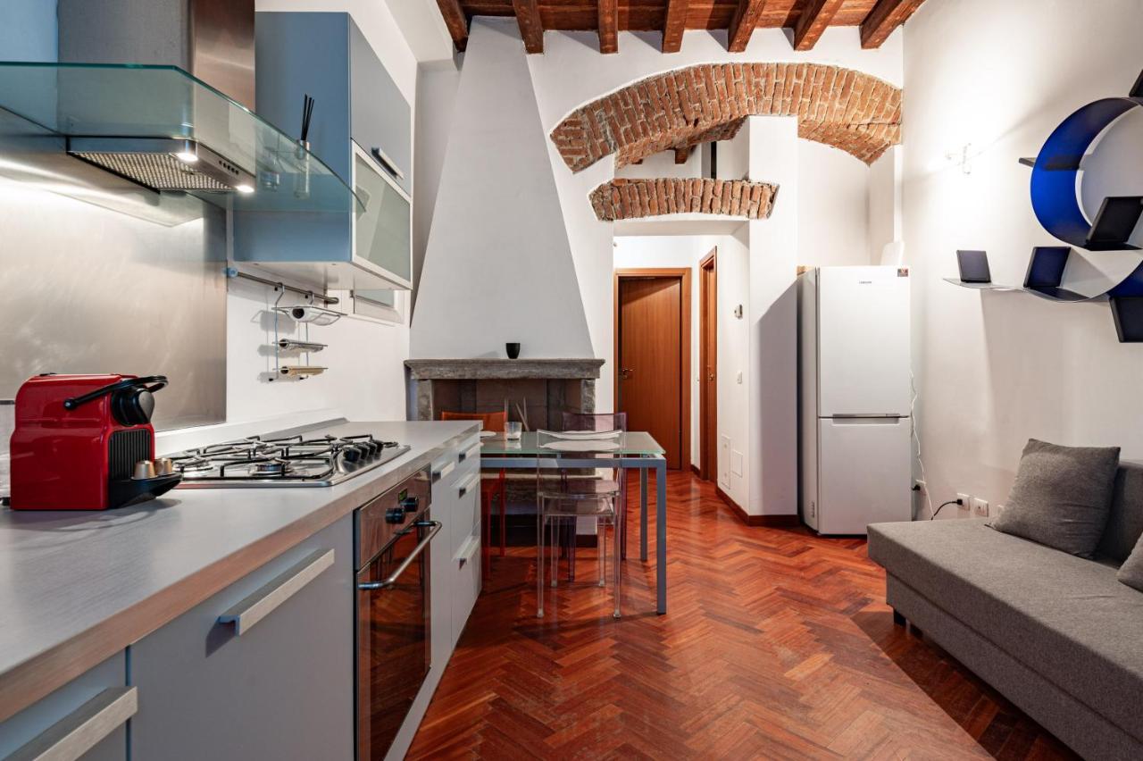 Ticinese Livings Comfy Suite - Full City Center Milão Exterior foto