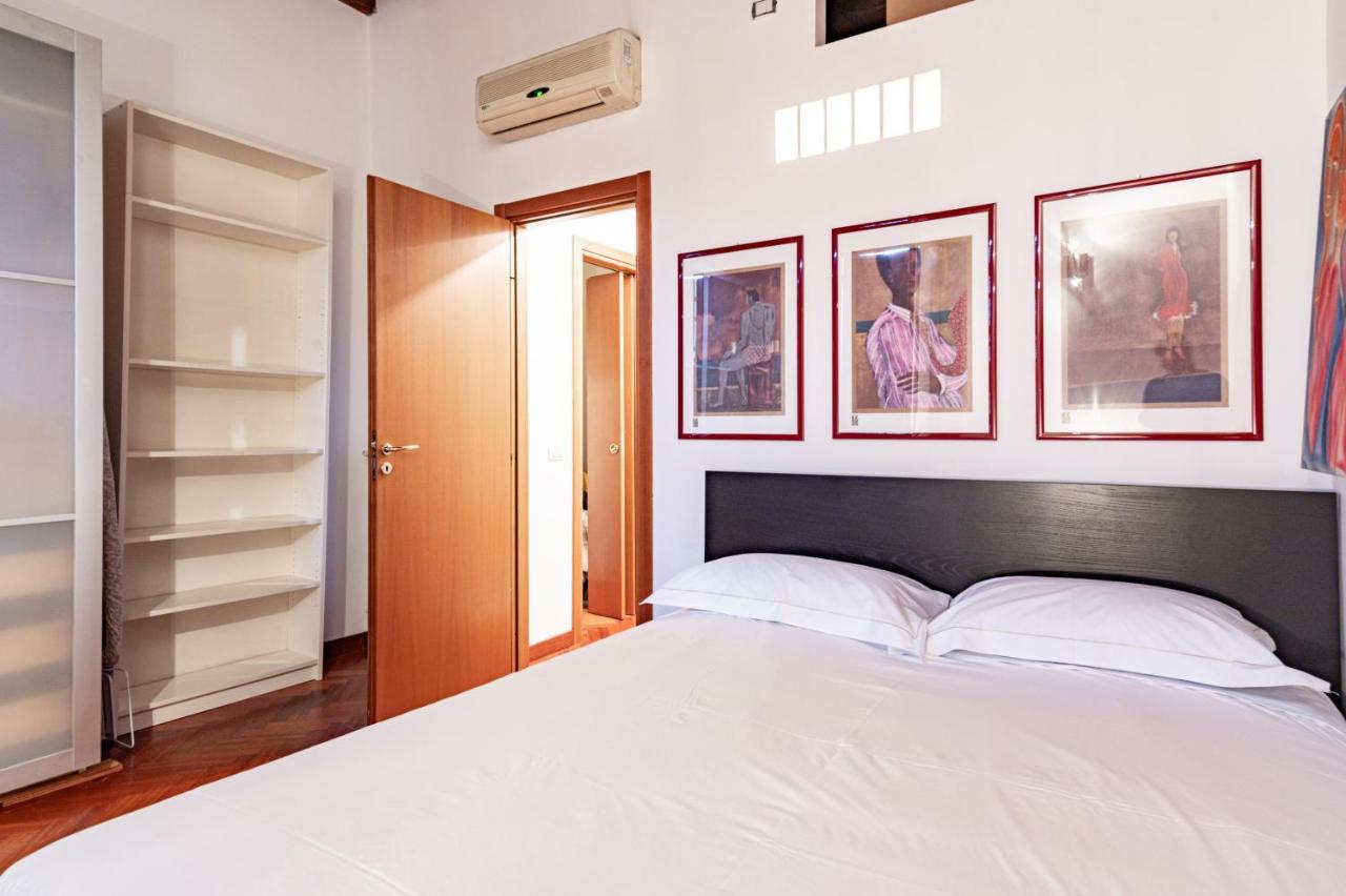Ticinese Livings Comfy Suite - Full City Center Milão Exterior foto